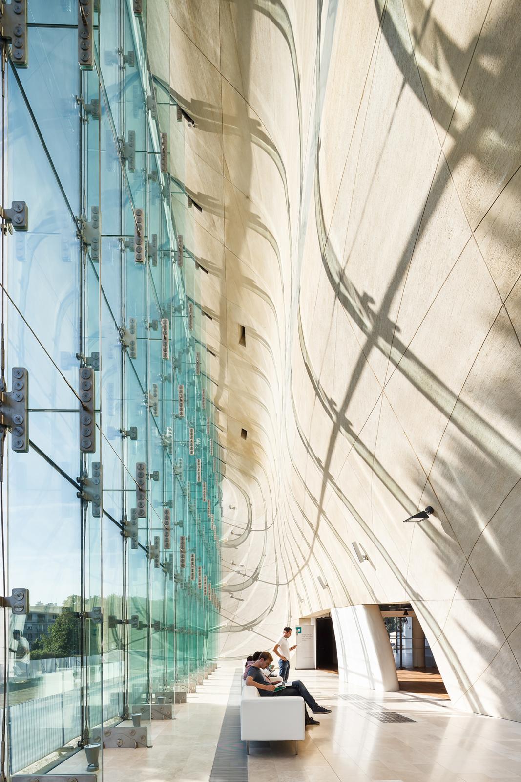 Photograph of POLIN Museum of the History of Polish Jews, designed by Lahdelma & Mahlamäki Architects and located in Warsaw, Poland