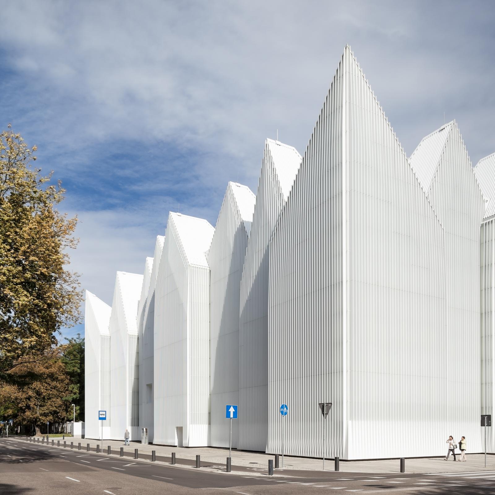 Photograph of Szczecin Philharmonic Hall, designed by Estudio Barozzi Veiga and located in Szczecin, Poland