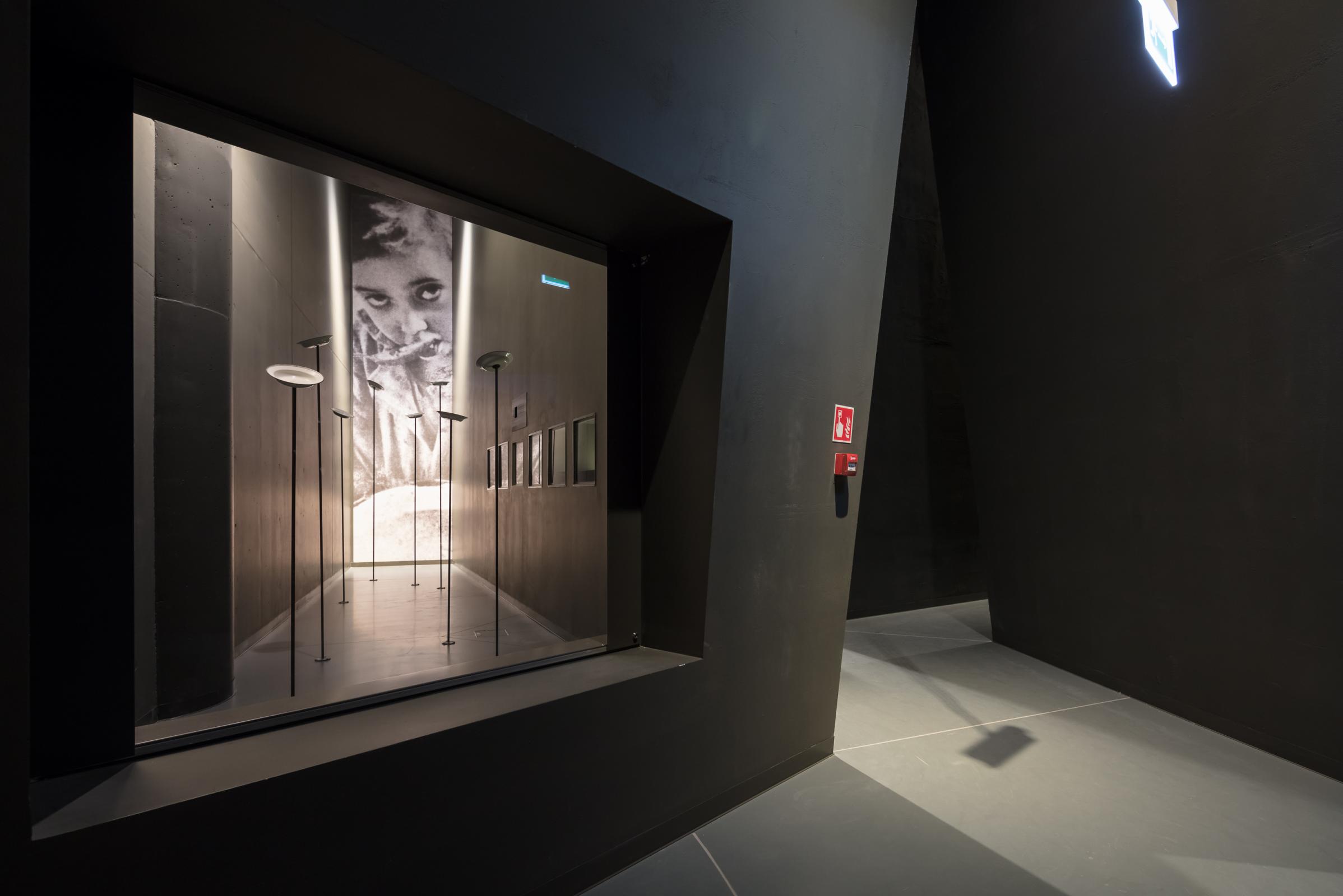 Photograph of Museum of the Second World War, designed by Kwadrat Studio Architektoniczne and located in Gdańsk, Poland