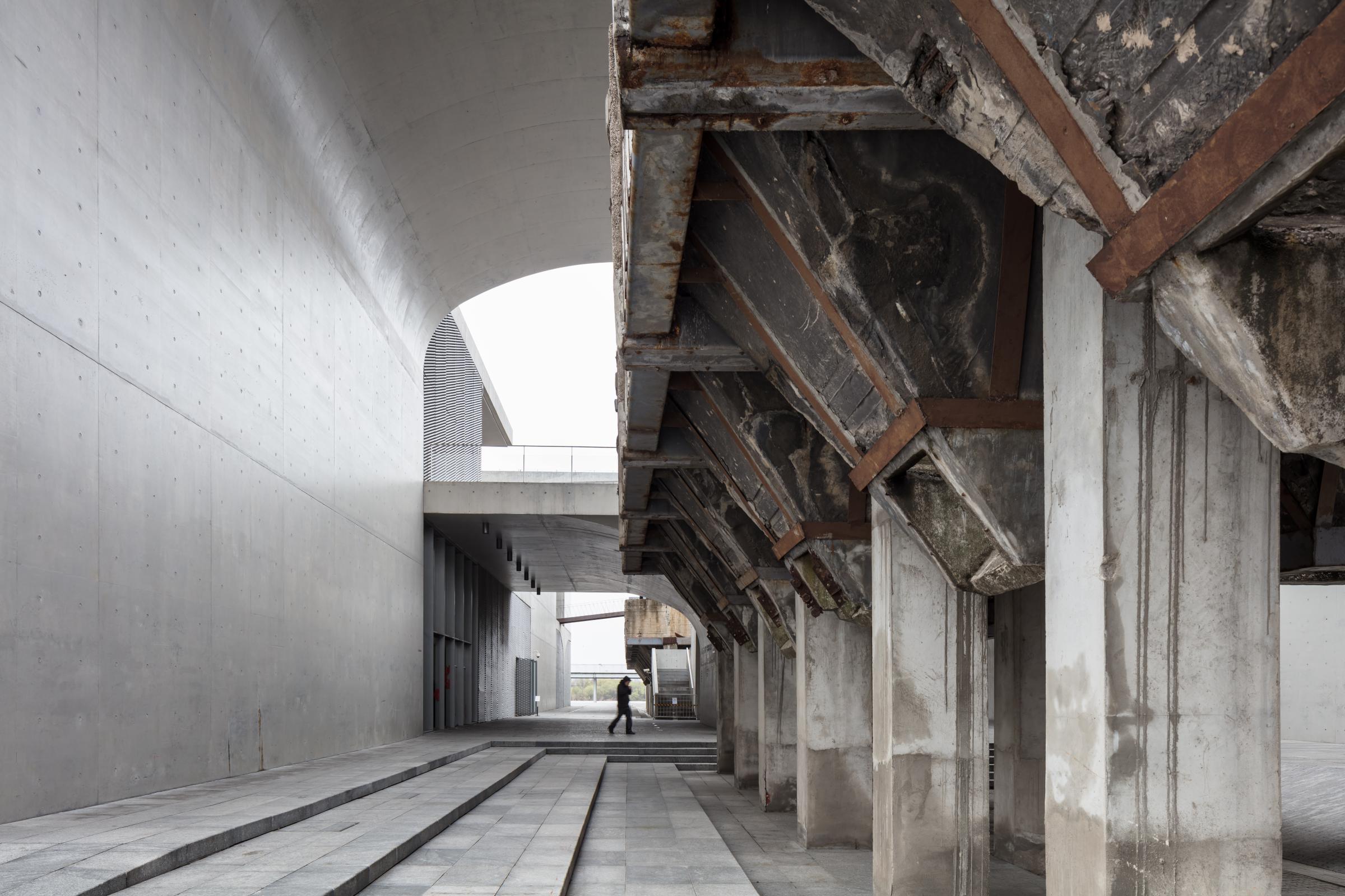 Photograph of Long Museum West Bund, designed by Atelier Deshaus and located in Shanghai, China
