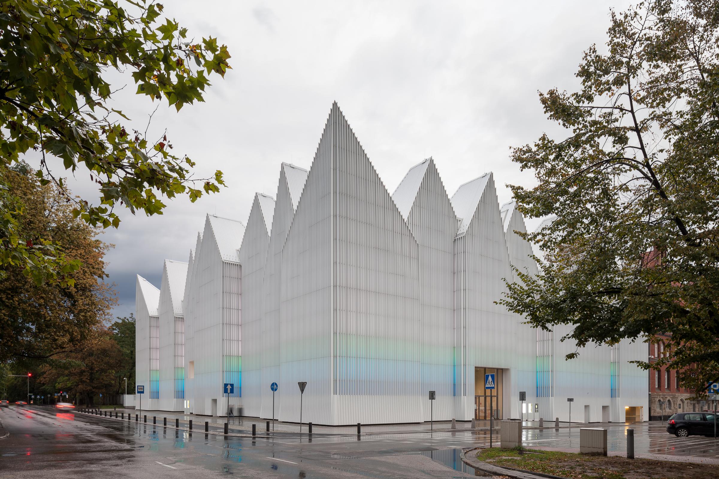 Photograph of Szczecin Philharmonic Hall, designed by Estudio Barozzi Veiga and located in Szczecin, Poland