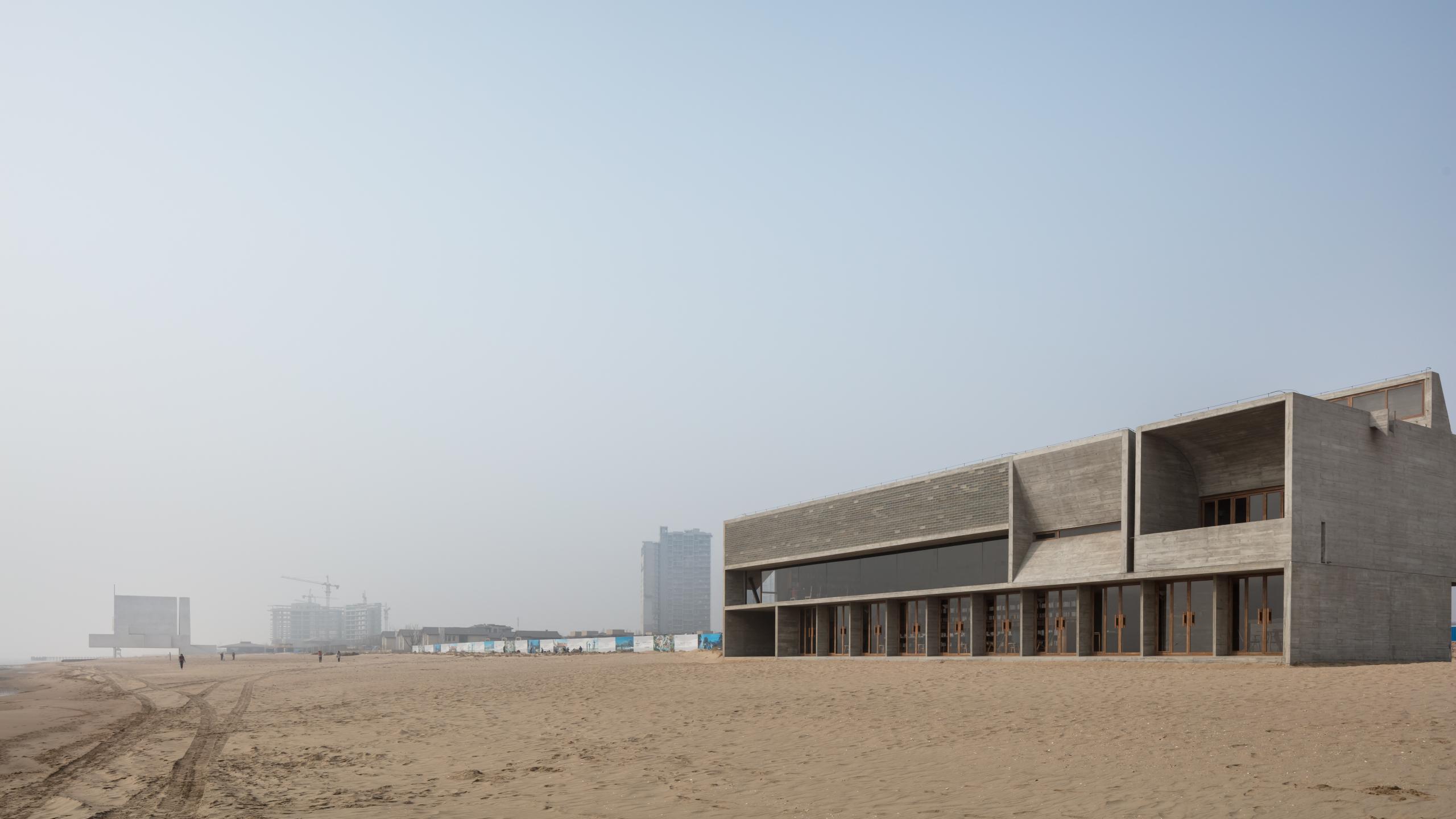 Photograph of Seashore Library, designed by Vector Architects and located in Beidaihe, China