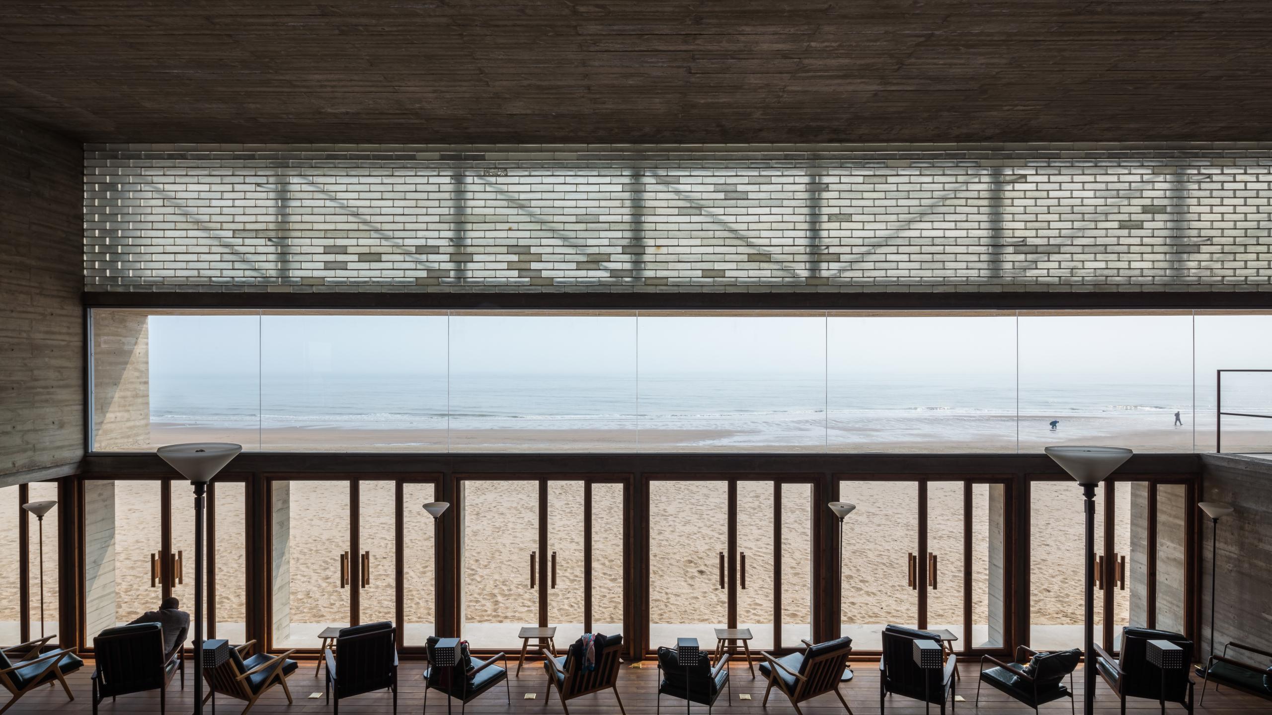 Photograph of Seashore Library, designed by Vector Architects and located in Beidaihe, China