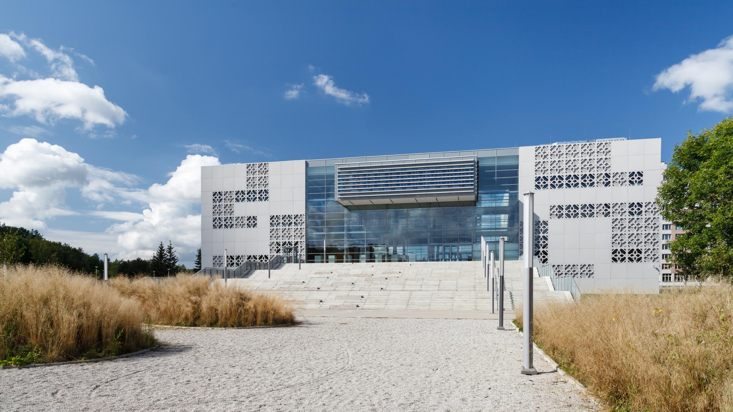 Photograph of Center of Modern Education, designed by AA_Studio/Group-Arch and located in Białystok, Poland