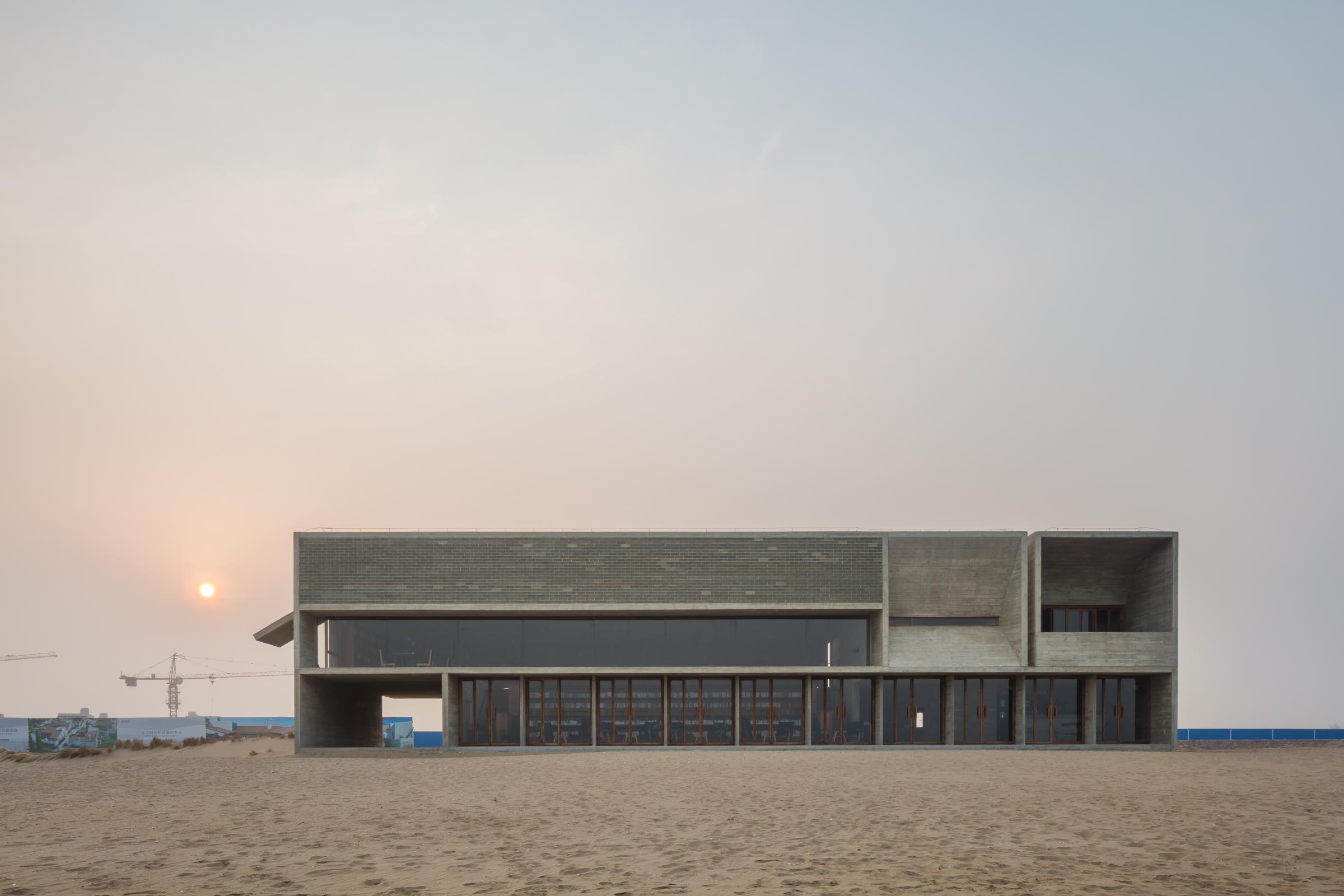Photograph of Seashore Library, designed by Vector Architects and located in Beidaihe, China