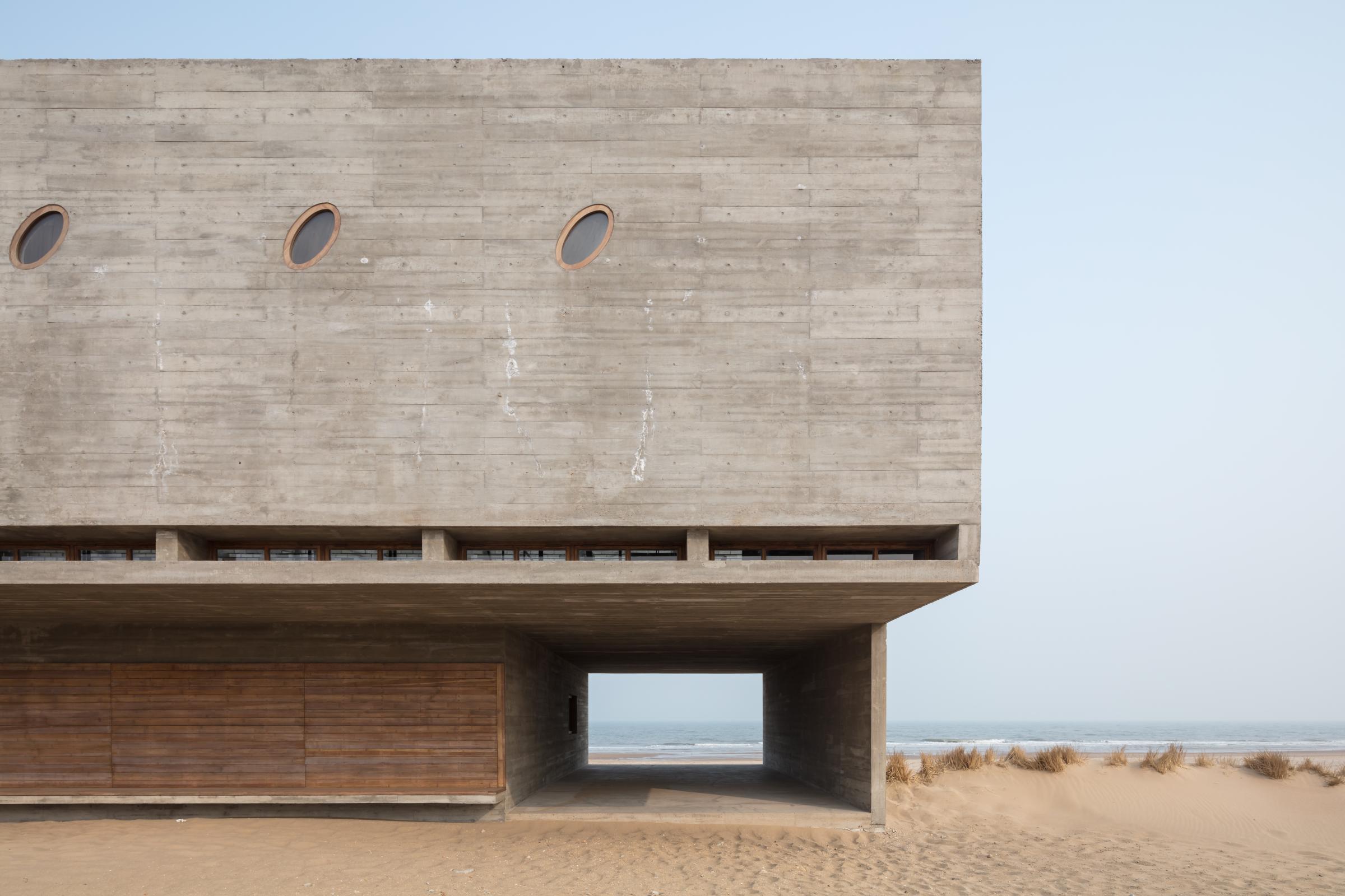 Photograph of Seashore Library, designed by Vector Architects and located in Beidaihe, China