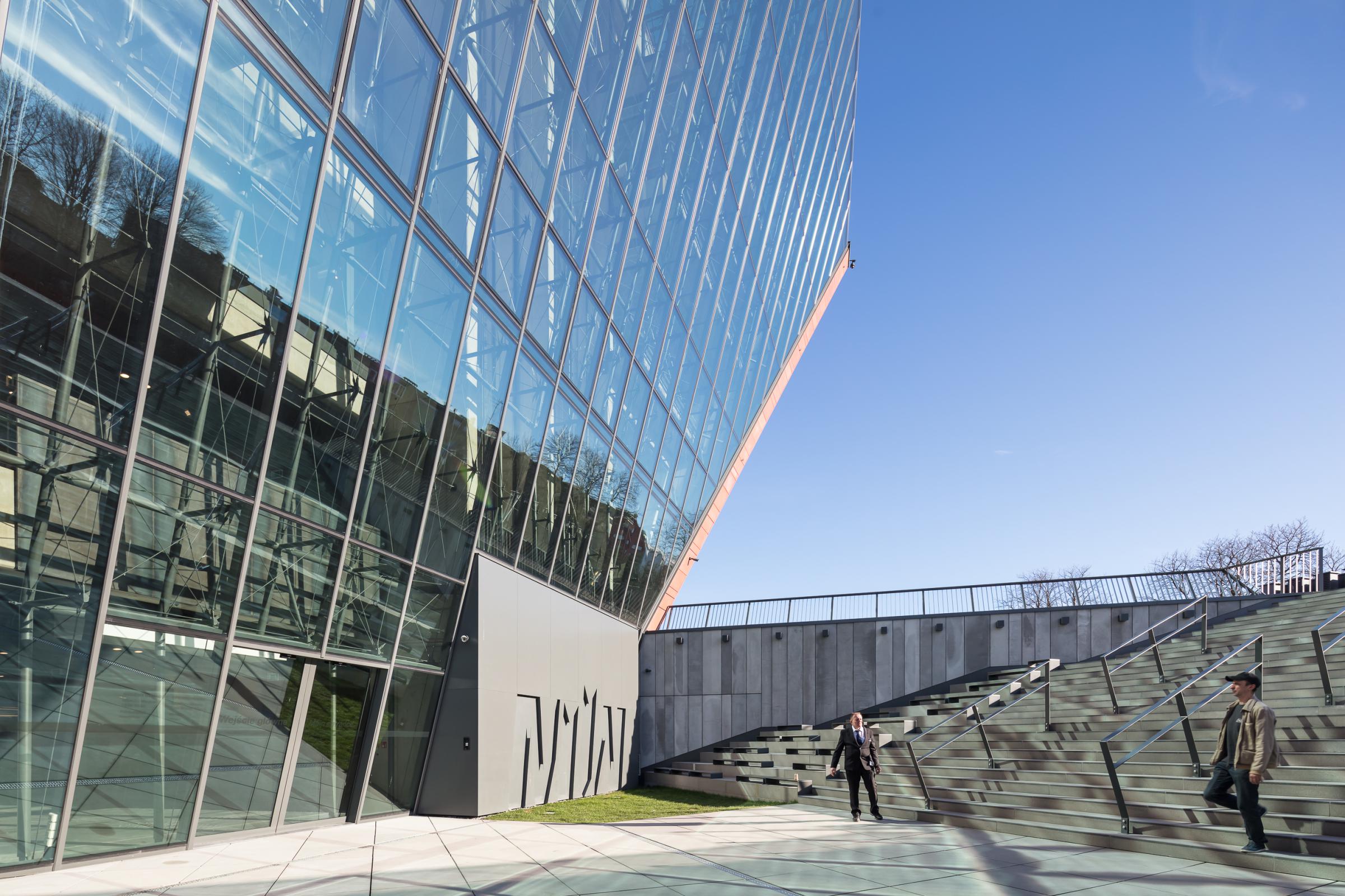 Photograph of Museum of the Second World War, designed by Kwadrat Studio Architektoniczne and located in Gdańsk, Poland