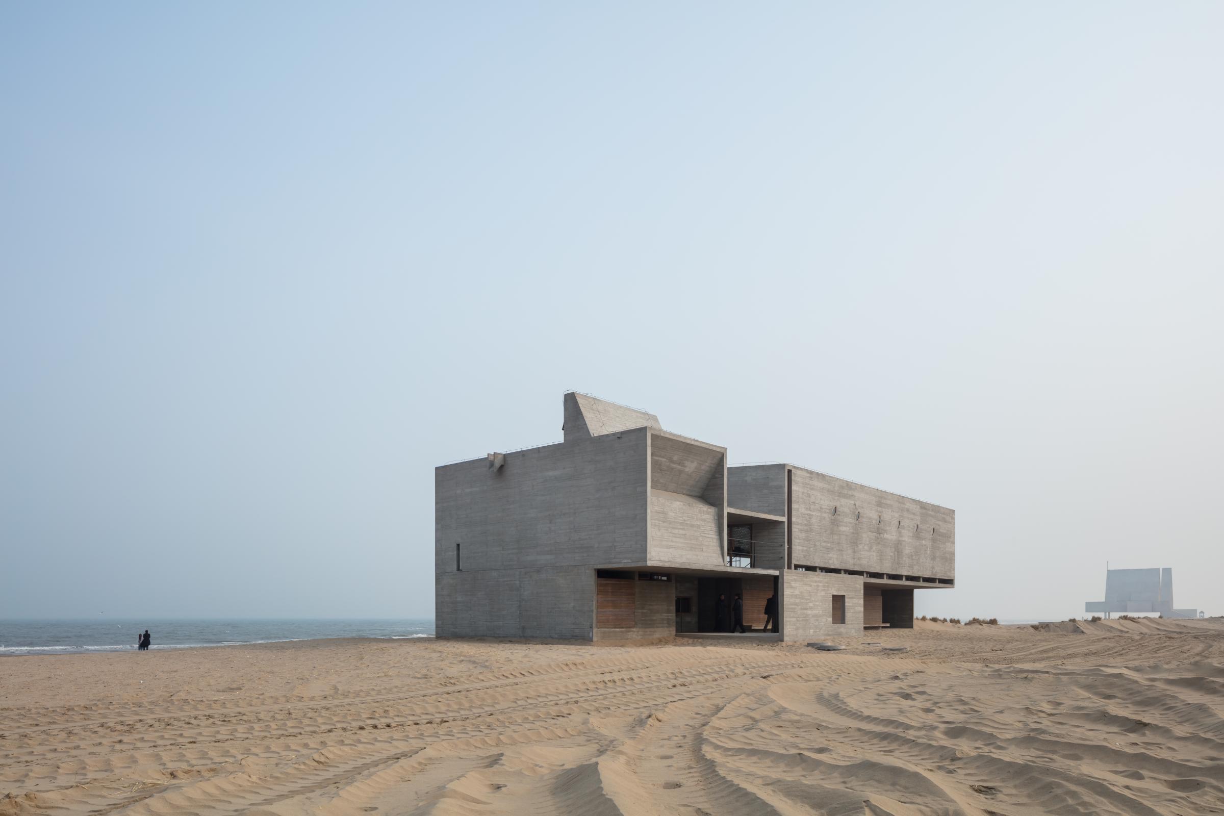 Photograph of Seashore Library, designed by Vector Architects and located in Beidaihe, China