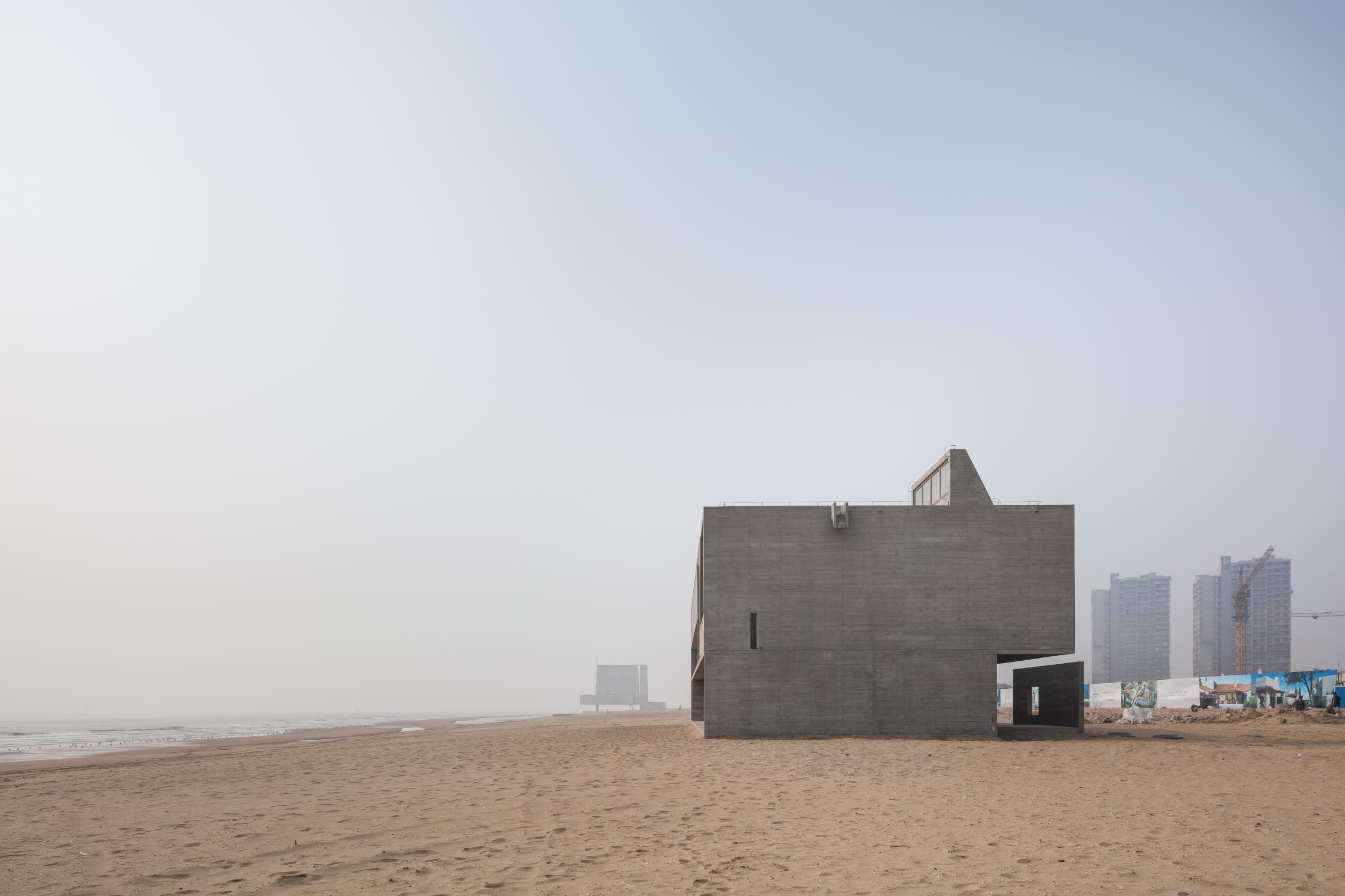 Photograph of Seashore Library, designed by Vector Architects and located in Beidaihe, China