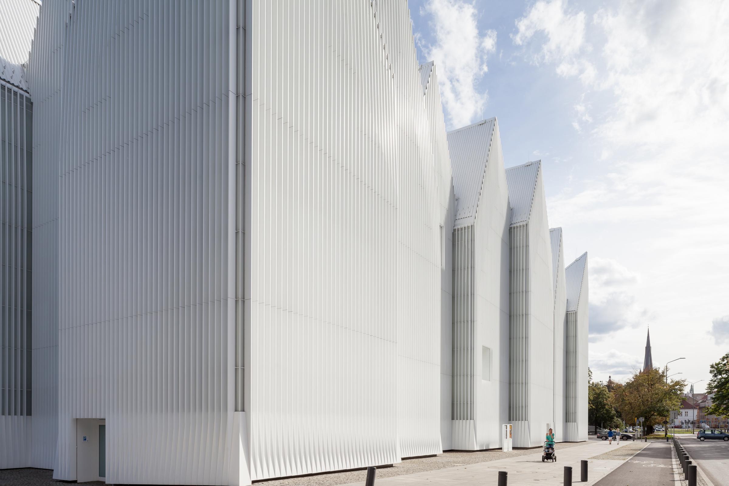 Photograph of Szczecin Philharmonic Hall, designed by Estudio Barozzi Veiga and located in Szczecin, Poland