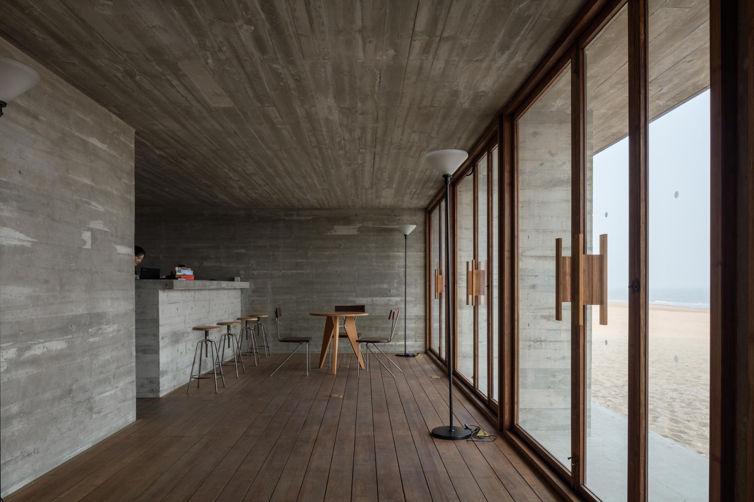 Photograph of Seashore Library, designed by Vector Architects and located in Beidaihe, China