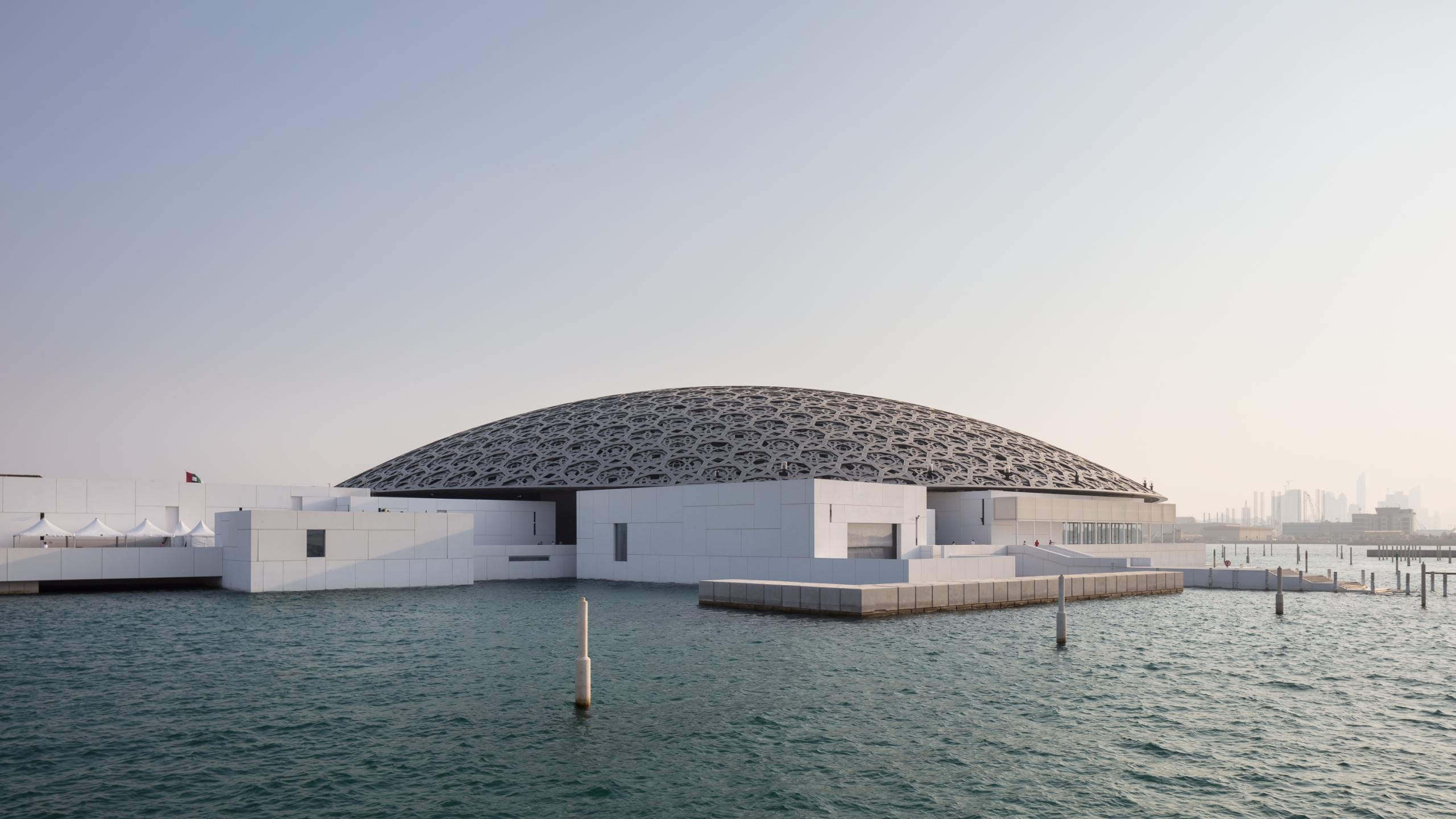 Photograph of Louvre Abu Dhabi, designed by Ateliers Jean Nouvel and located in Abu Dhabi, United Arab Emirates