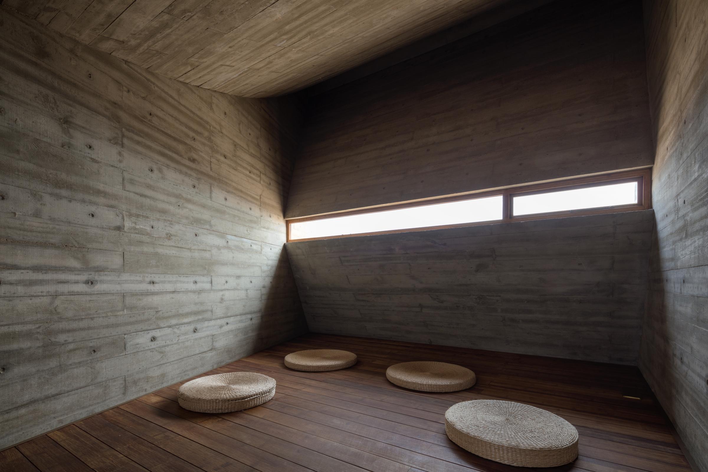 Photograph of Seashore Library, designed by Vector Architects and located in Beidaihe, China